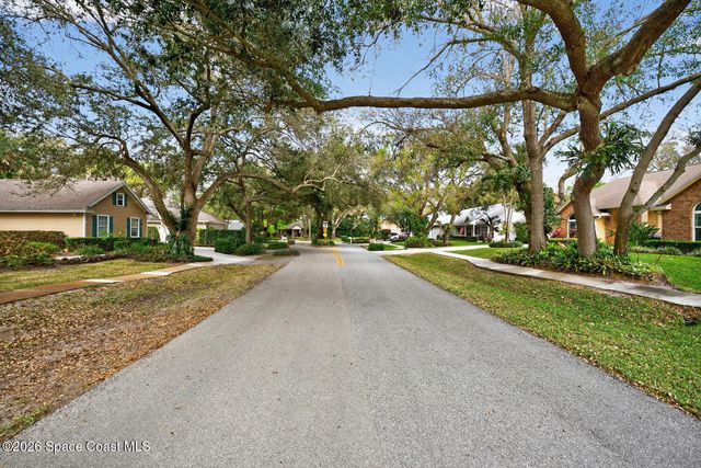 137 38th Court, Vero Beach, FL 32968