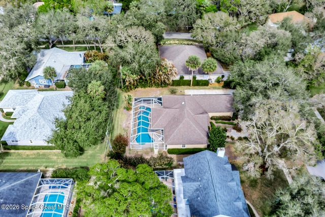 137 38th Court, Vero Beach, FL 32968