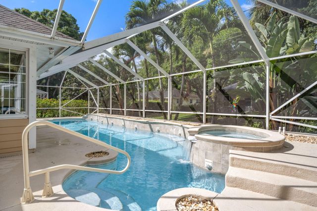 137 38th Court, Vero Beach, FL 32968