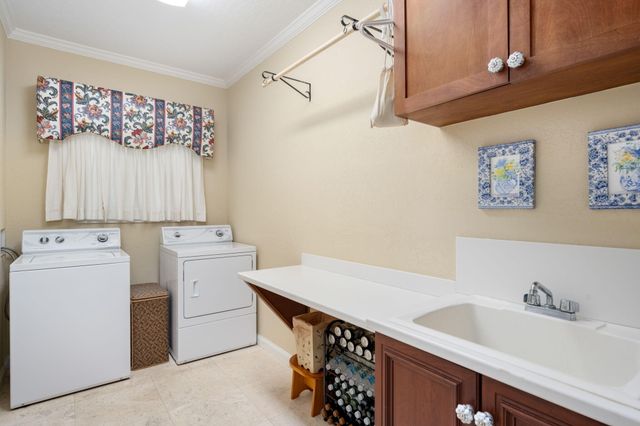 137 38th Court, Vero Beach, FL 32968