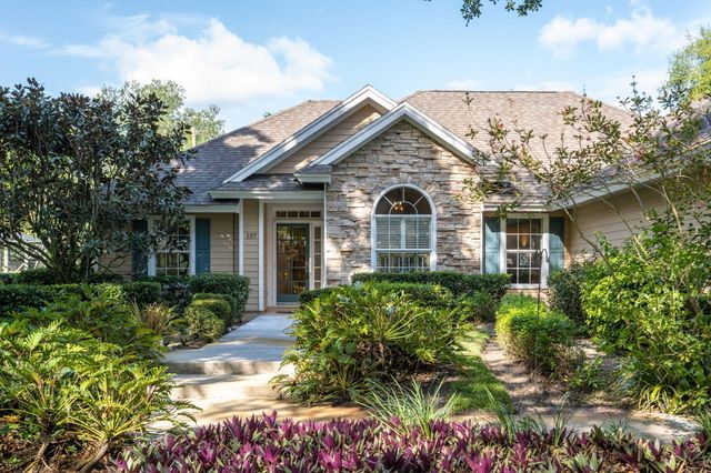 137 38th Court, Vero Beach, FL 32968