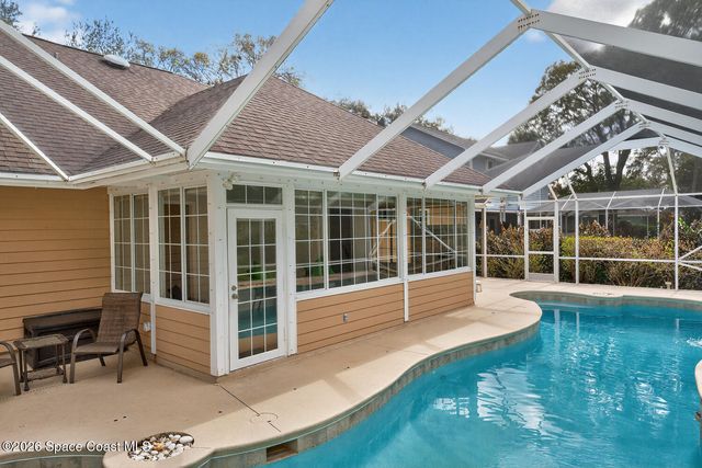 137 38th Court, Vero Beach, FL 32968