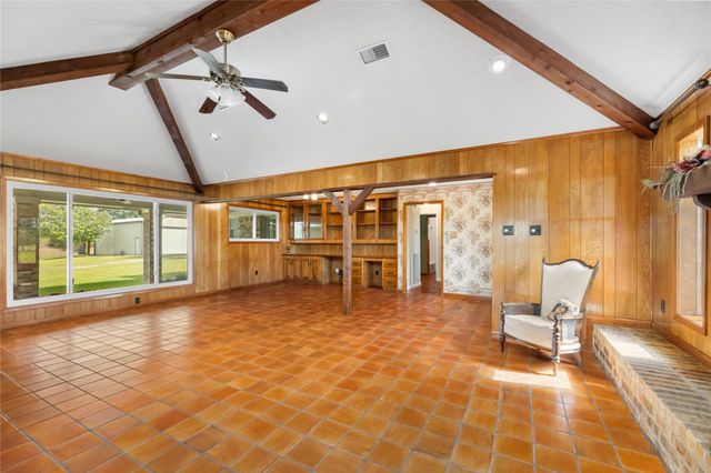 5001 Kendall Road, Baytown, TX 77523