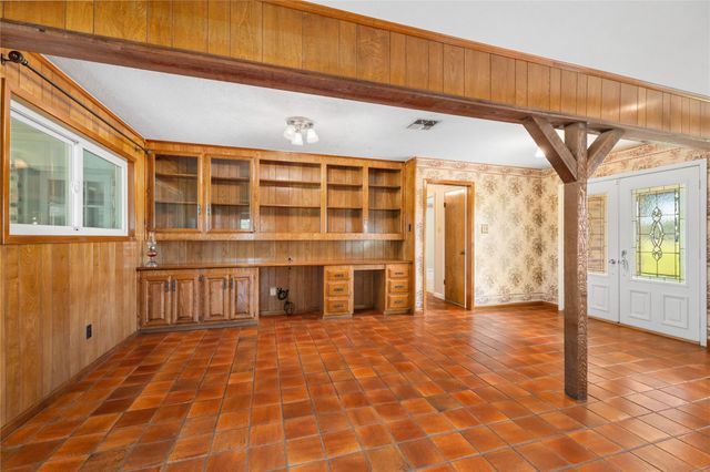 5001 Kendall Road, Baytown, TX 77523