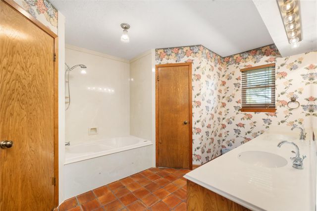 5001 Kendall Road, Baytown, TX 77523