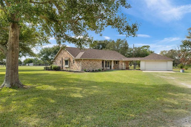 5001 Kendall Road, Baytown, TX 77523