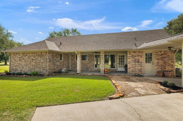 5001 Kendall Road, Baytown, TX 77523