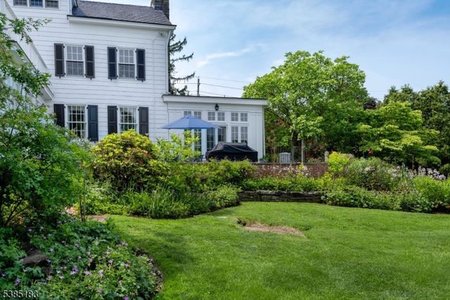 122 Bedens Brook Rd, Montgomery Twp., NJ 08558