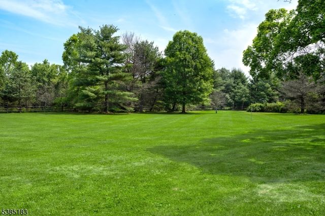 122 Bedens Brook Rd, Montgomery Twp., NJ 08558