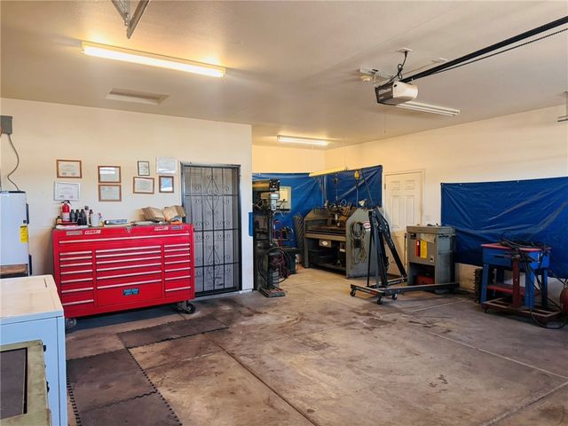 1913 Colorado Boulevard, Bullhead City, AZ 86442