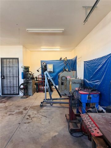 1913 Colorado Boulevard, Bullhead City, AZ 86442