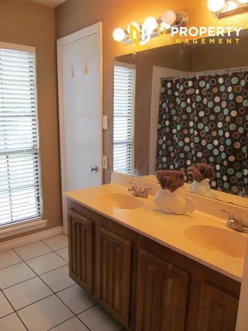 15 Crockett Court, Allen, TX 75002