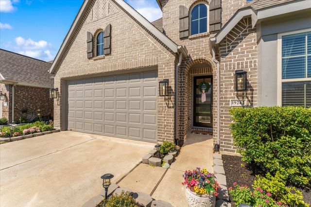 19242 Olive Heath Lane, Magnolia, TX 77355
