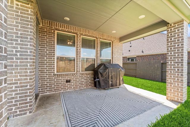 19242 Olive Heath Lane, Magnolia, TX 77355