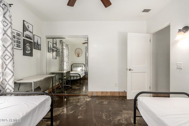 2254 N 17TH Avenue, Phoenix, AZ 85007