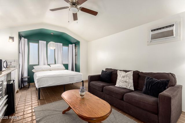 2254 N 17TH Avenue, Phoenix, AZ 85007