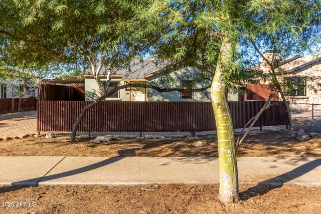 2254 N 17TH Avenue, Phoenix, AZ 85007