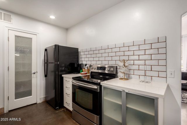 2254 N 17TH Avenue, Phoenix, AZ 85007