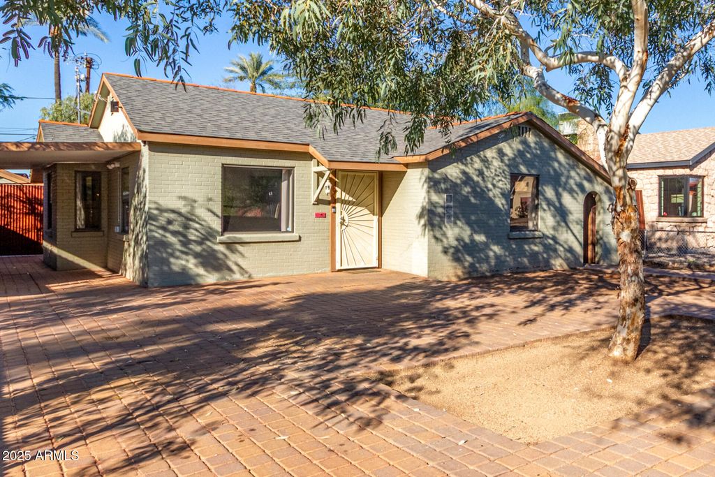 2254 N 17TH Avenue, Phoenix, AZ 85007