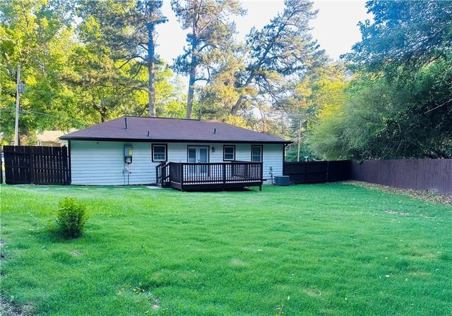 2745 Marco NW Drive, Atlanta, GA 30318