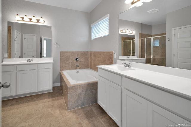 11660 BAKERSFIELD PASS, San Antonio, TX 78245