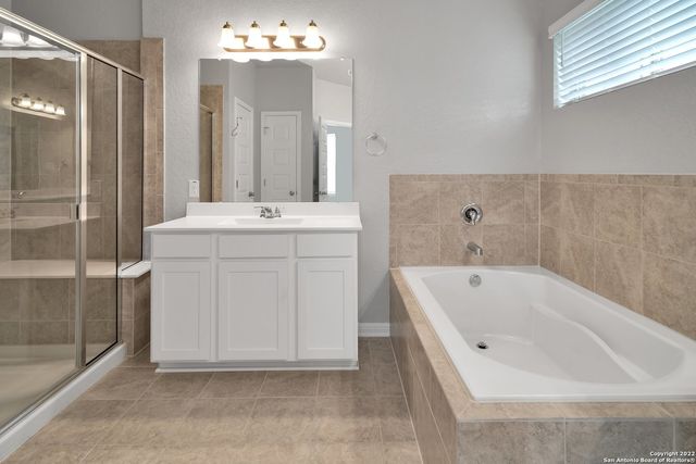 11660 BAKERSFIELD PASS, San Antonio, TX 78245