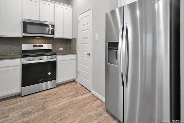 11660 BAKERSFIELD PASS, San Antonio, TX 78245