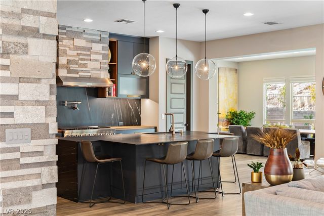 2999 The Peaks Lane, Las Vegas, NV 89138