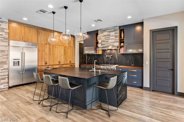 2999 The Peaks Lane, Las Vegas, NV 89138