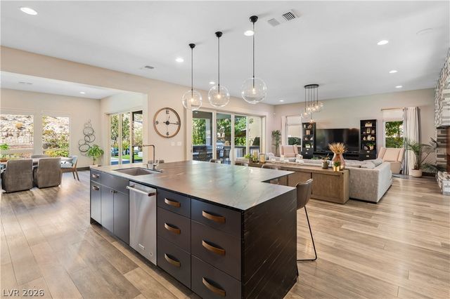 2999 The Peaks Lane, Las Vegas, NV 89138