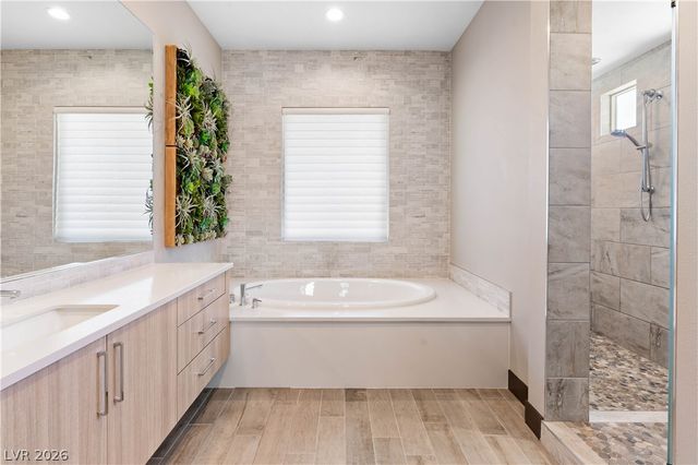 2999 The Peaks Lane, Las Vegas, NV 89138