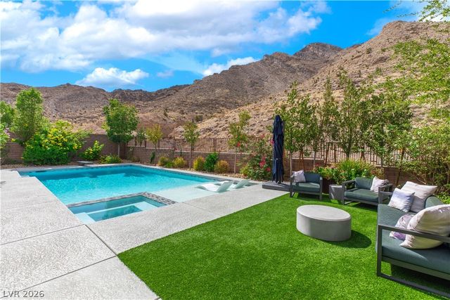 2999 The Peaks Lane, Las Vegas, NV 89138