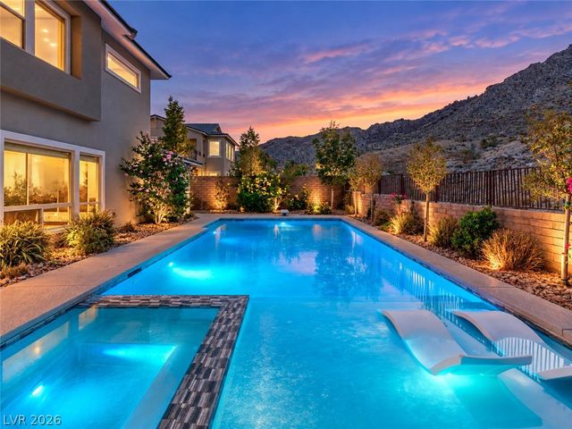 2999 The Peaks Lane, Las Vegas, NV 89138
