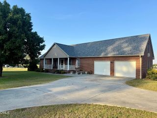 1511 Lane Road, Dunn, NC 28334