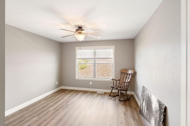 2109 AUGUST BRIGGS DR, Columbia, MO 65201