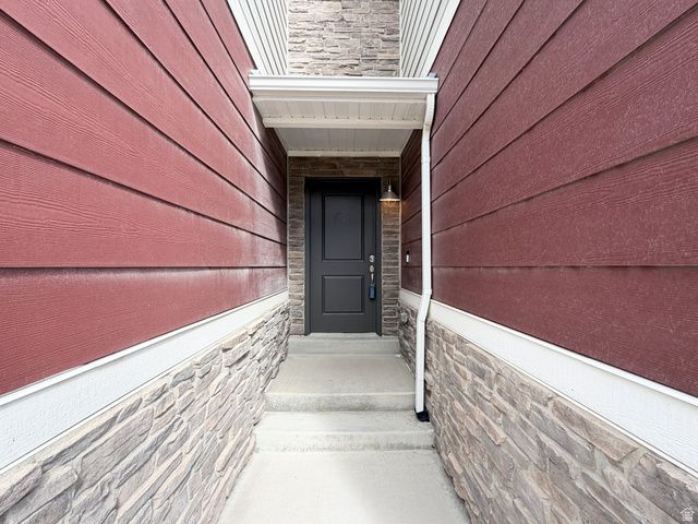 15152 S GALLANT DR, Bluffdale, UT 84065