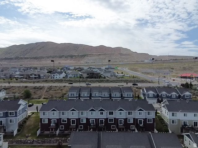 15152 S GALLANT DR, Bluffdale, UT 84065