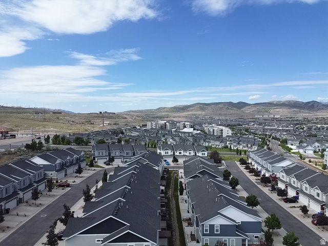 15152 S GALLANT DR, Bluffdale, UT 84065