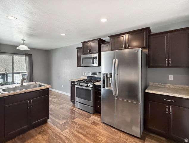 15152 S GALLANT DR, Bluffdale, UT 84065