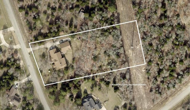 119 Maple Leaf TRL, Elgin, TX 78621
