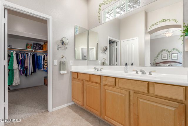 3553 E WASHINGTON Avenue, Gilbert, AZ 85234