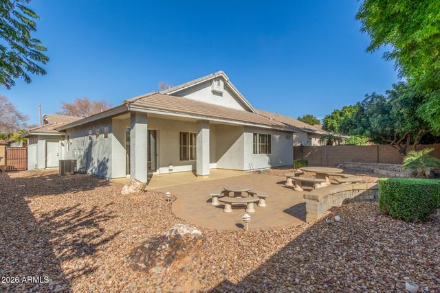 3553 E WASHINGTON Avenue, Gilbert, AZ 85234