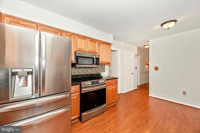 25304 CLEARWATER DR, Damascus, MD 20872