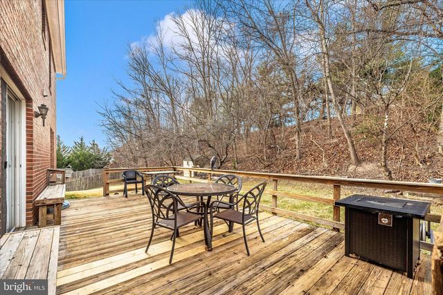 25304 CLEARWATER DR, Damascus, MD 20872