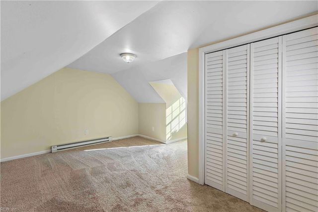 4 Montgomery ST, Portsmouth, VA 23707