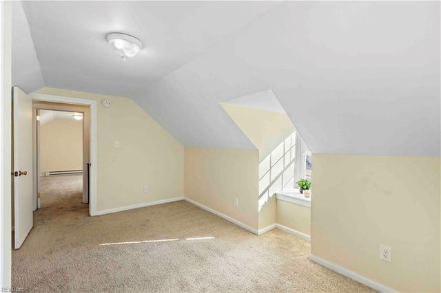 4 Montgomery ST, Portsmouth, VA 23707