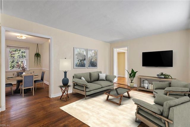 4 Montgomery ST, Portsmouth, VA 23707