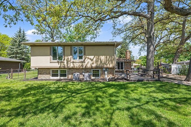 6351 W 124th Place, Palos Heights, IL 60463