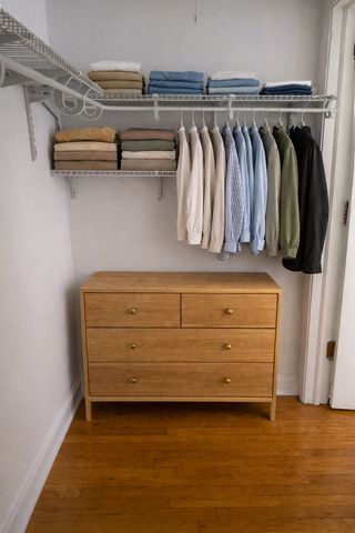 6855 S Crandon Avenue 2, Chicago, IL 60649