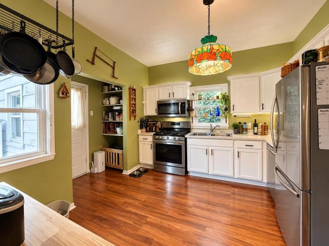 4812 W Vliet STREET, Milwaukee, WI 53208